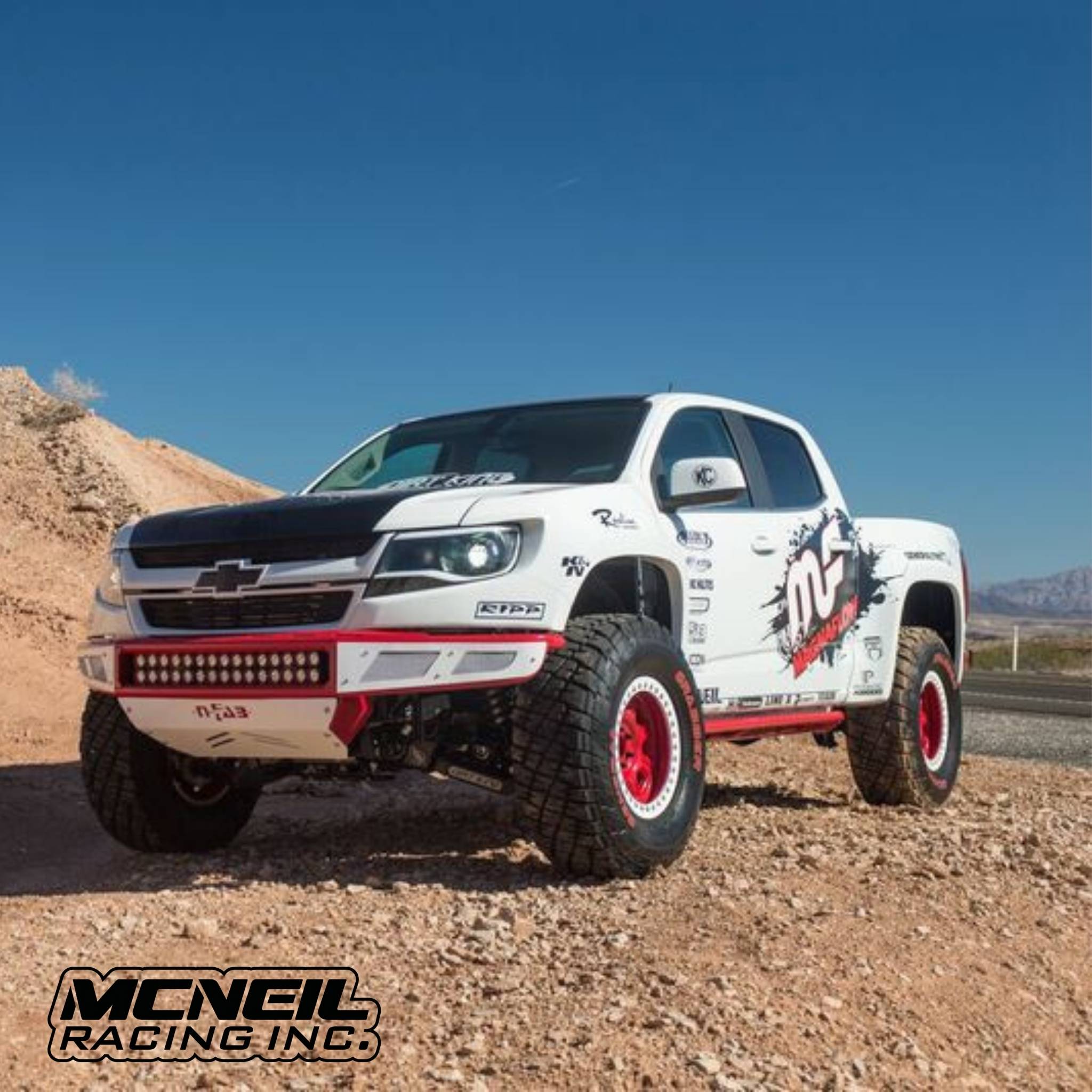 15+ Chevy Colorado 4