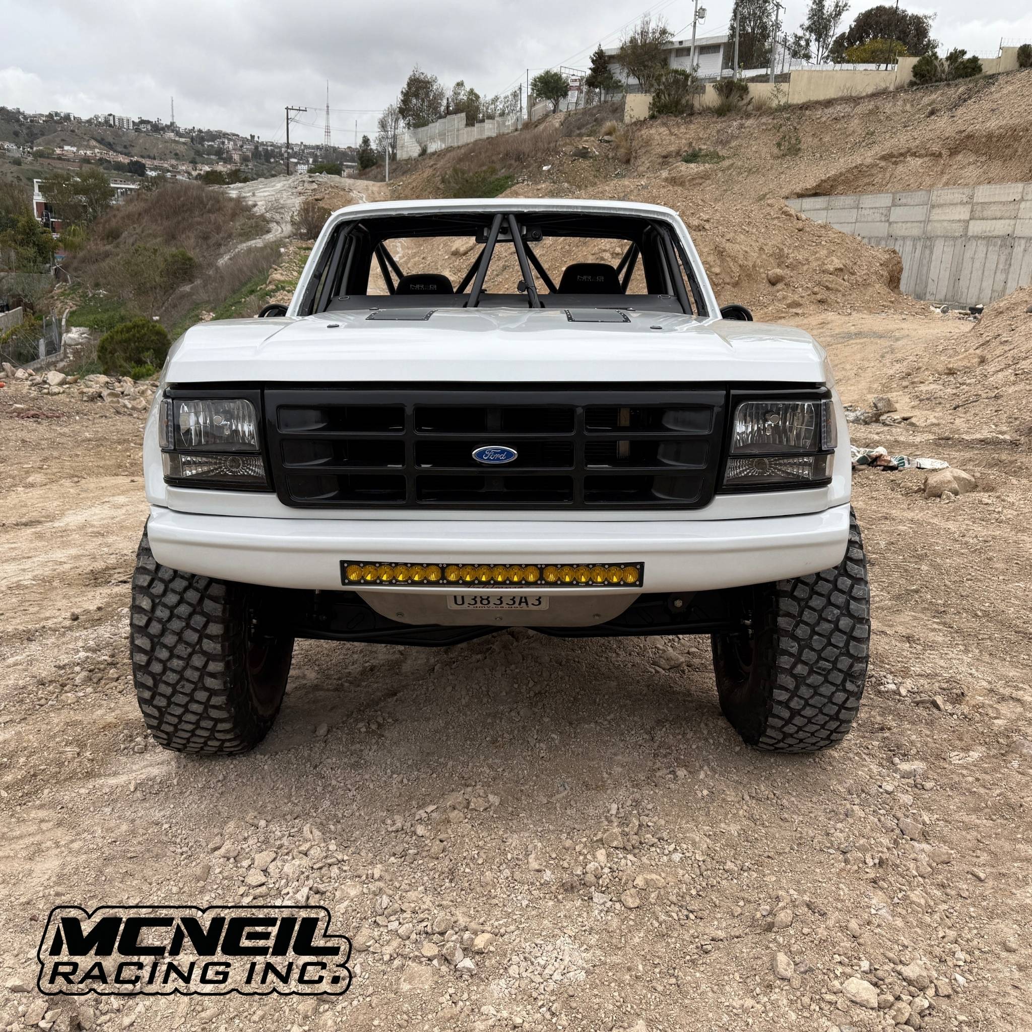 92-96 Ford F150/Bronco One Piece w/ Front Bumper – McNeil Racing Inc