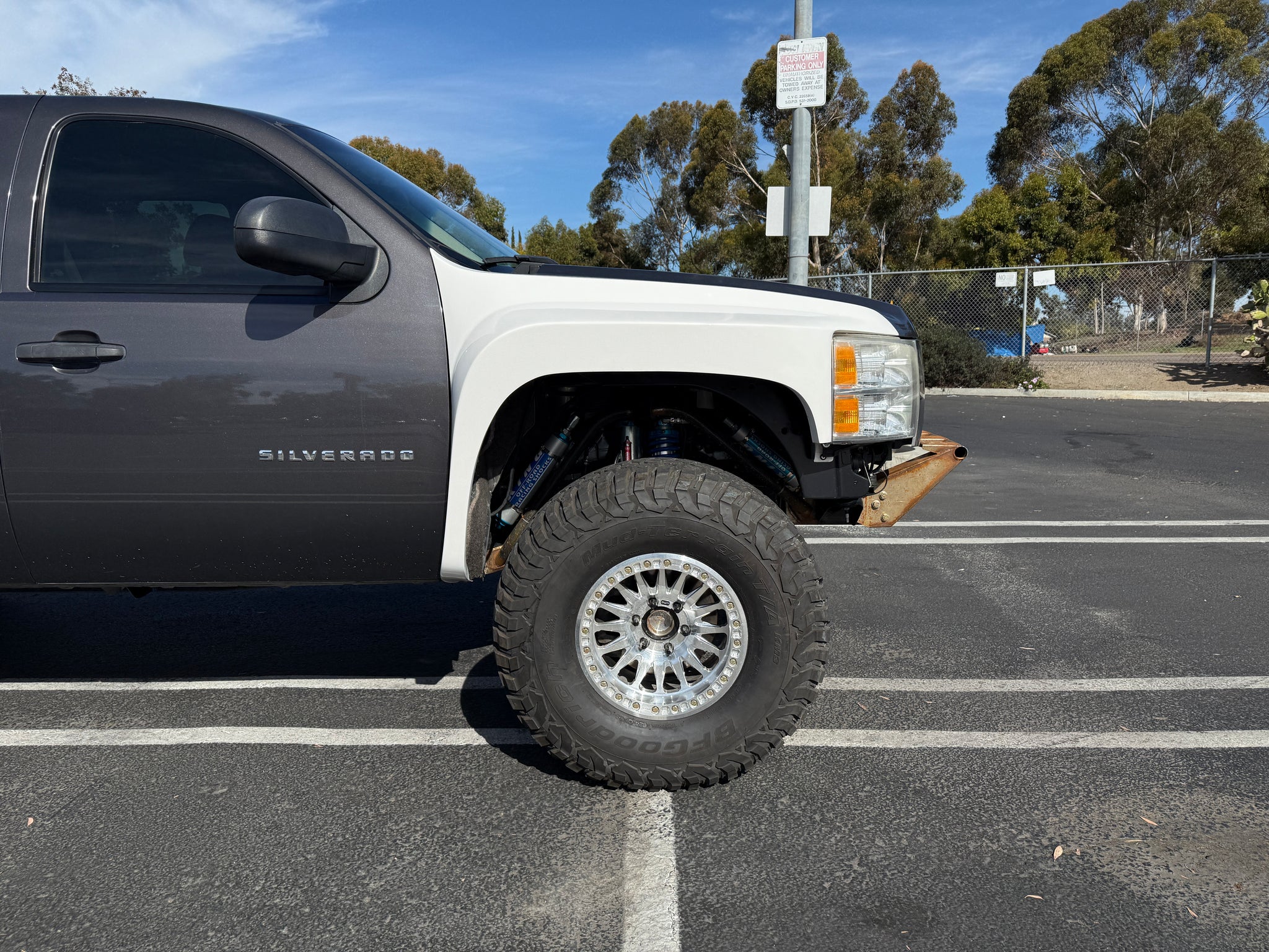 07-13 Chevy Silverado 4" Bulge Off Road Fiberglass Fenders