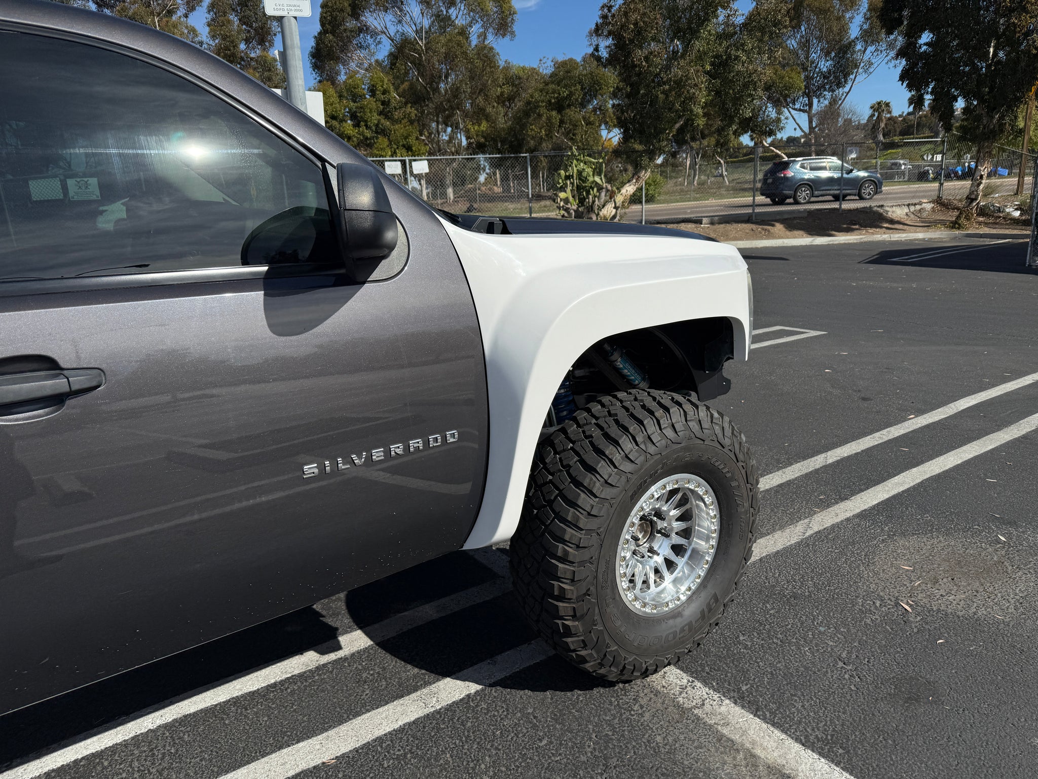 07-13 Chevy Silverado 4" Bulge Off Road Fiberglass Fenders