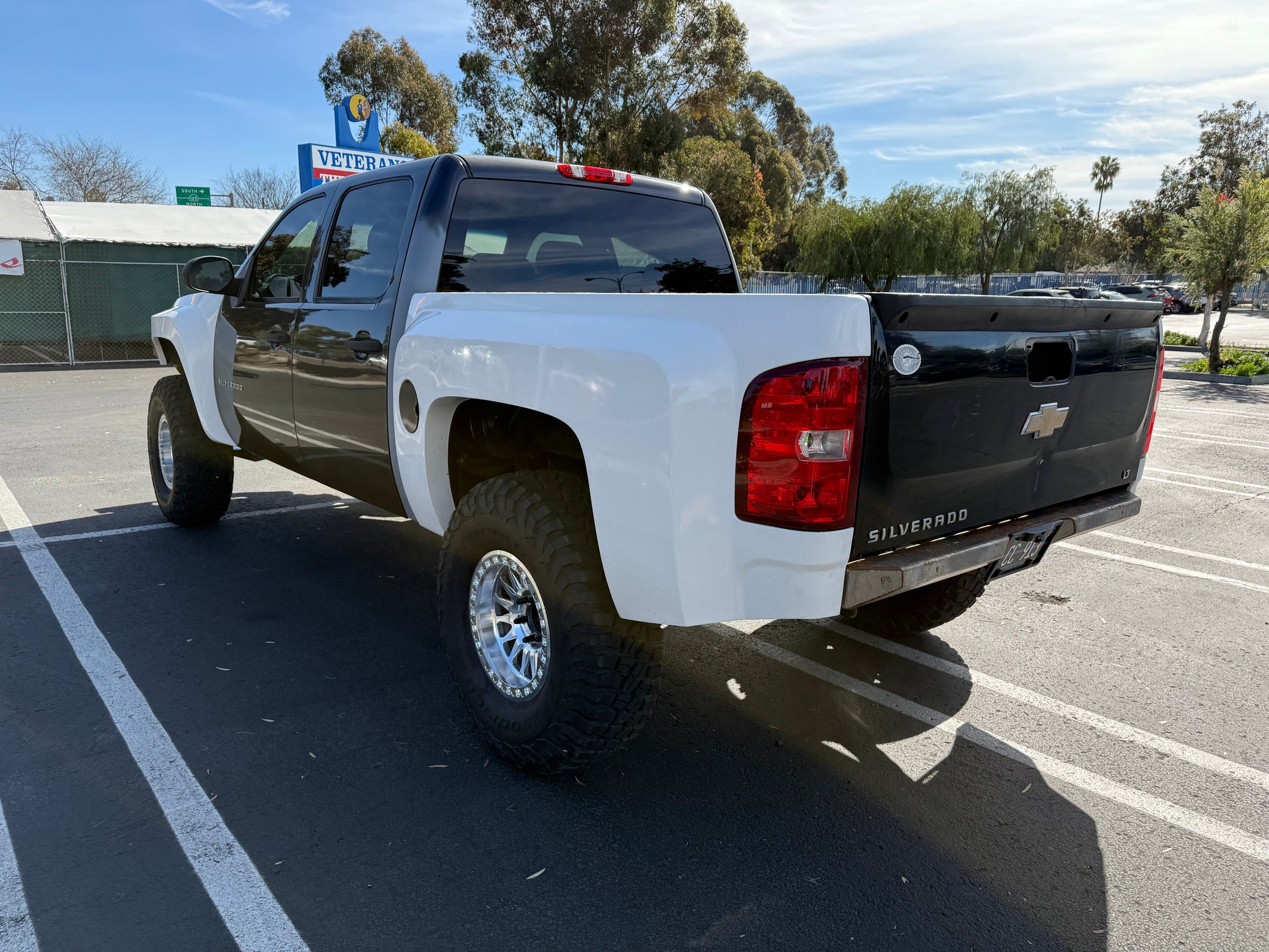 07-13 Chevy Silverado 4" Bulge Off Road Fiberglass Bedsides - 5.5 Bed