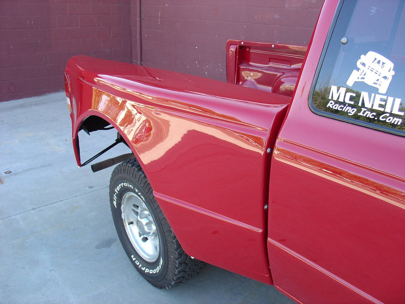 93-12 Ford Ranger 6" Bulge Off Road Fiberglass Bedsides (With Gas Door) - Memorial Day Sale Up To 50% OFF!
