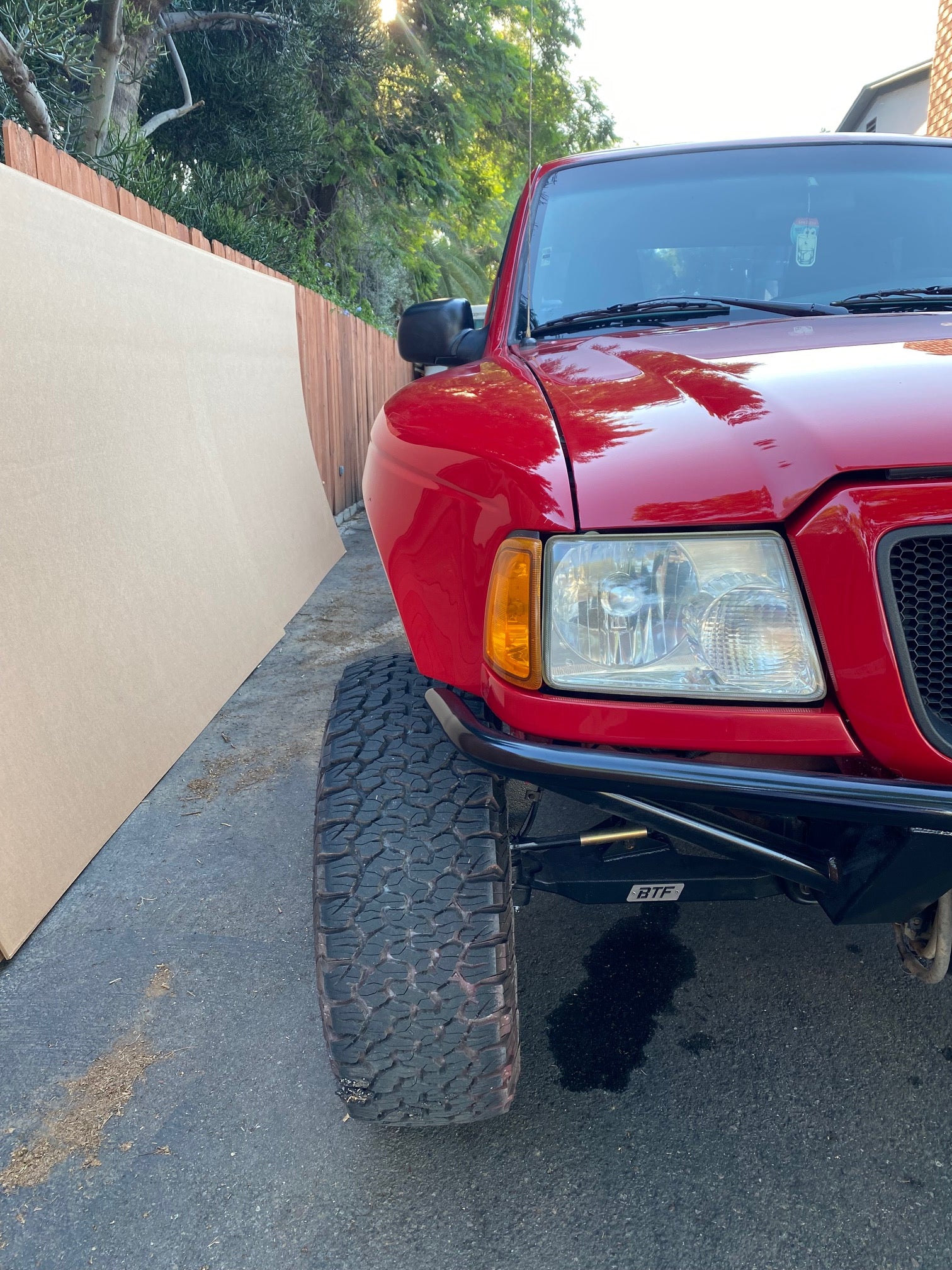 98-12 Ford Ranger 6" Bulge Off Road Fiberglass Fenders