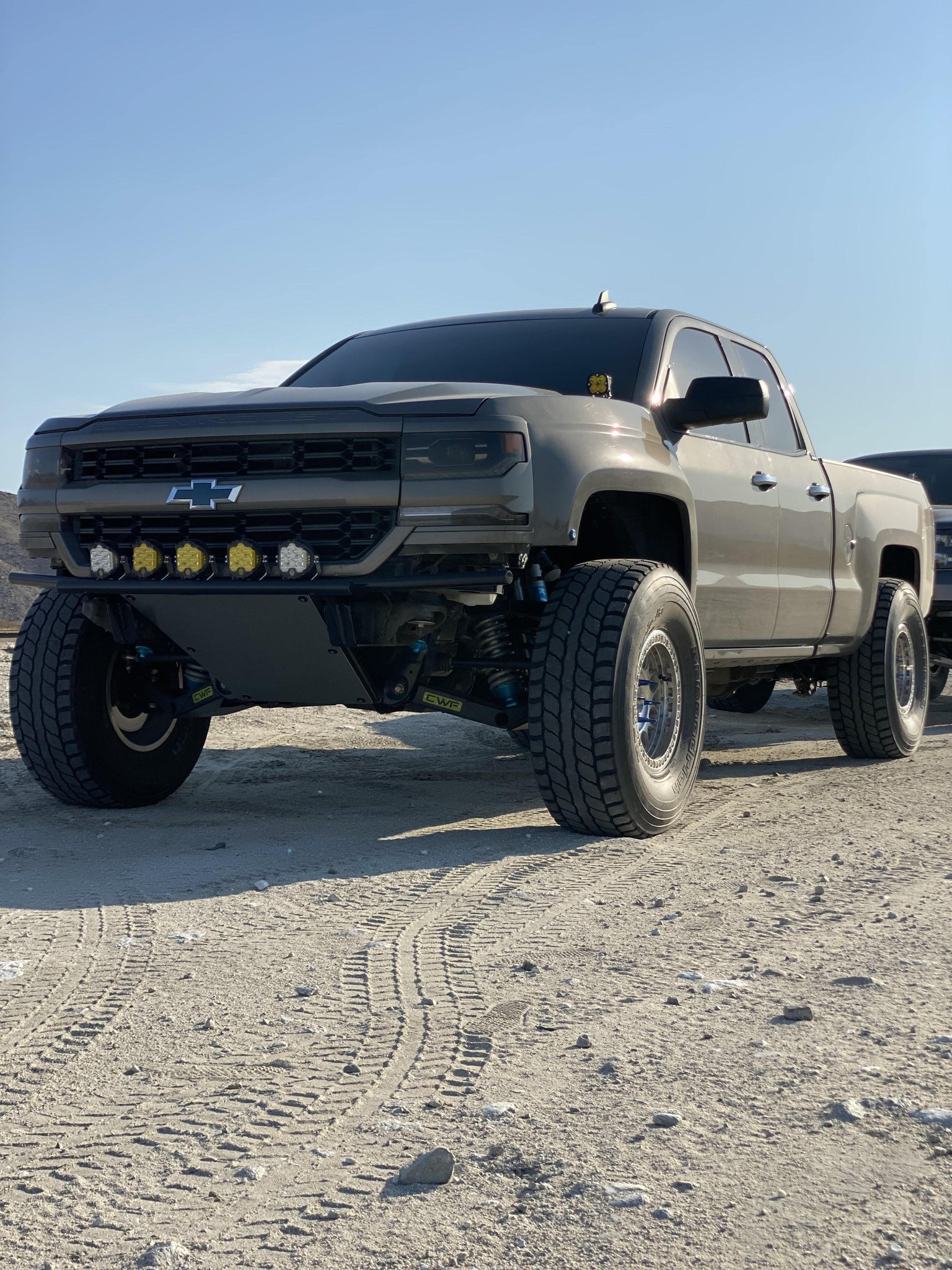 14+ Chevy Silverado 3" Bulge Off Road Fiberglass Fenders