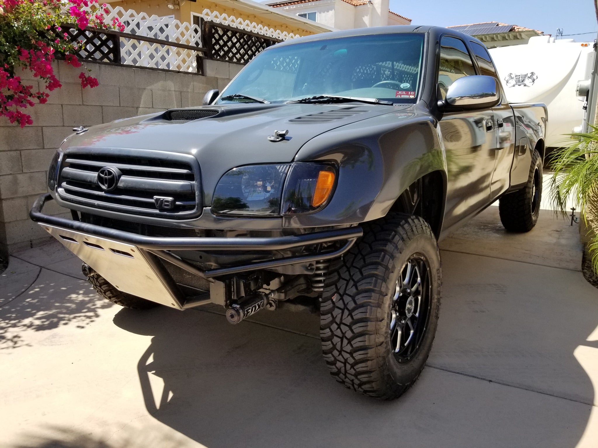 Toyota Tundra Fiberglass Fenders