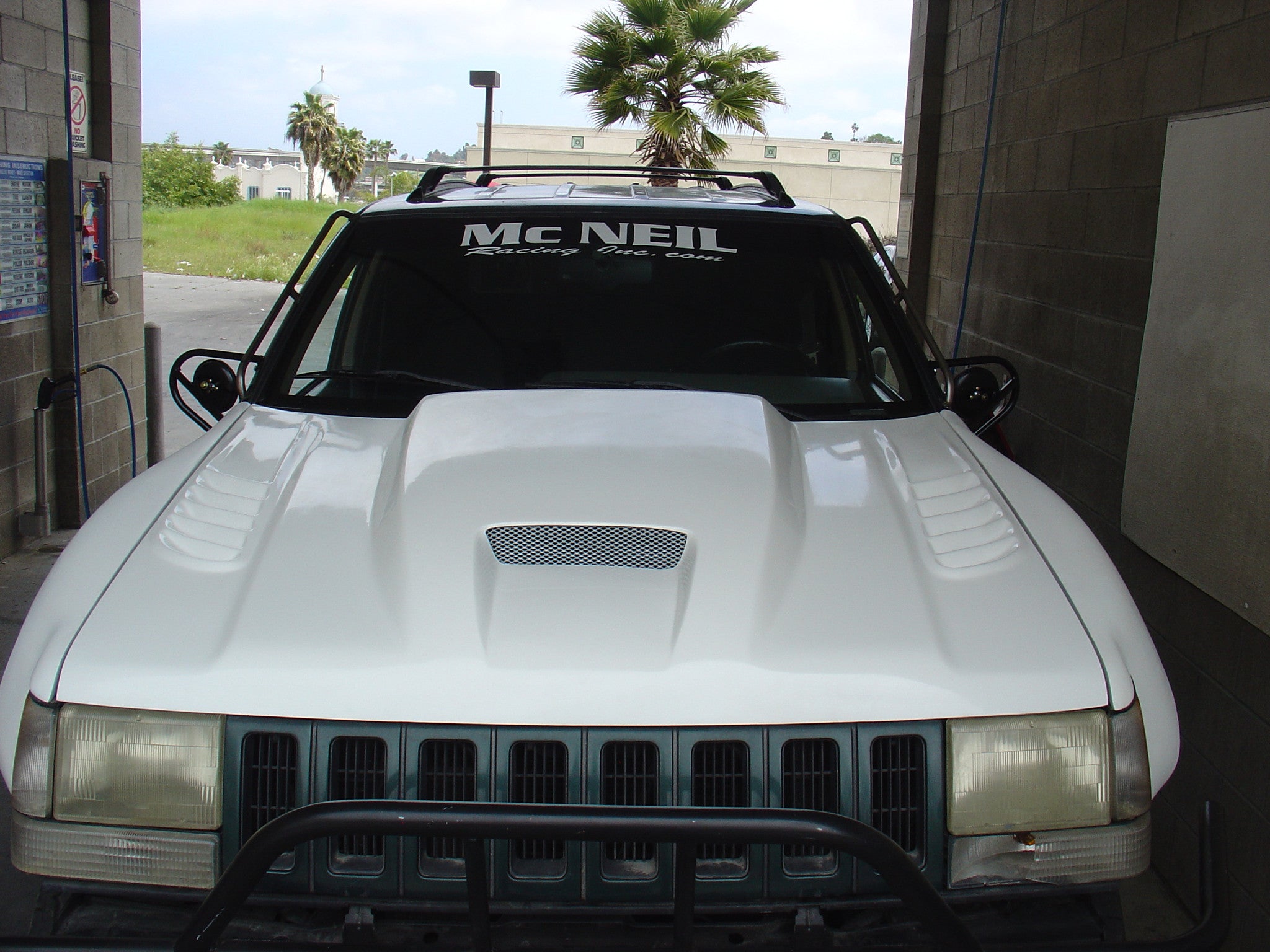 93-98 Jeep Grand Cherokee (ZJ) Off Road Fiberglass Hood - McNeil Racing Inc