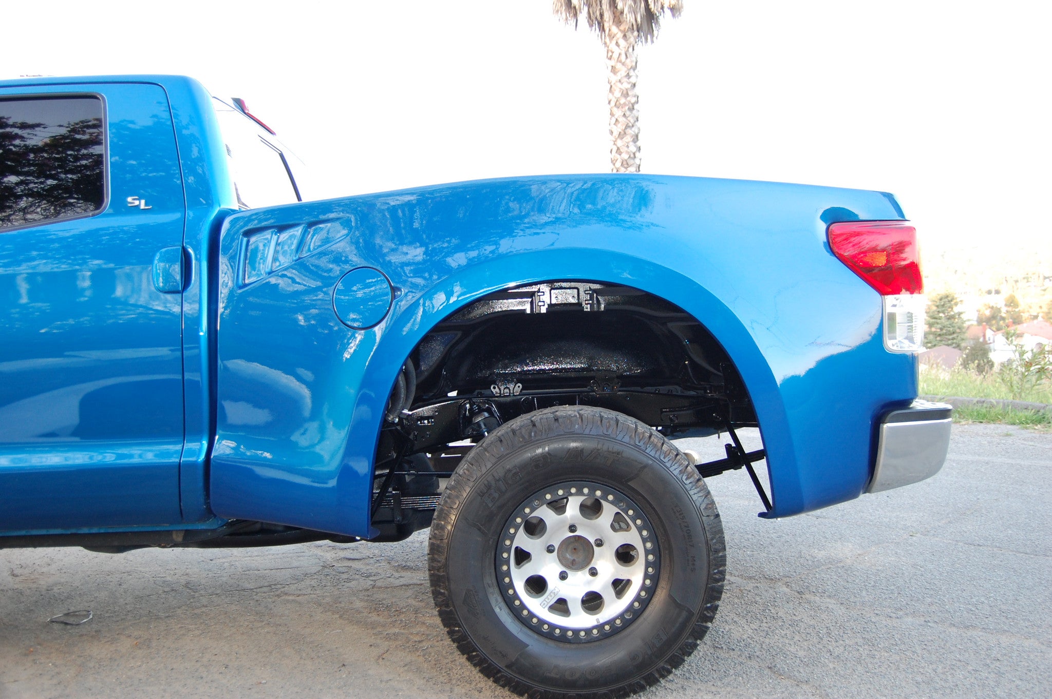 07-13 Toyota Tundra 4" Bulge TT Style Off Road Fiberglass Bedsides - 6.5 Bed - McNeil Racing Inc