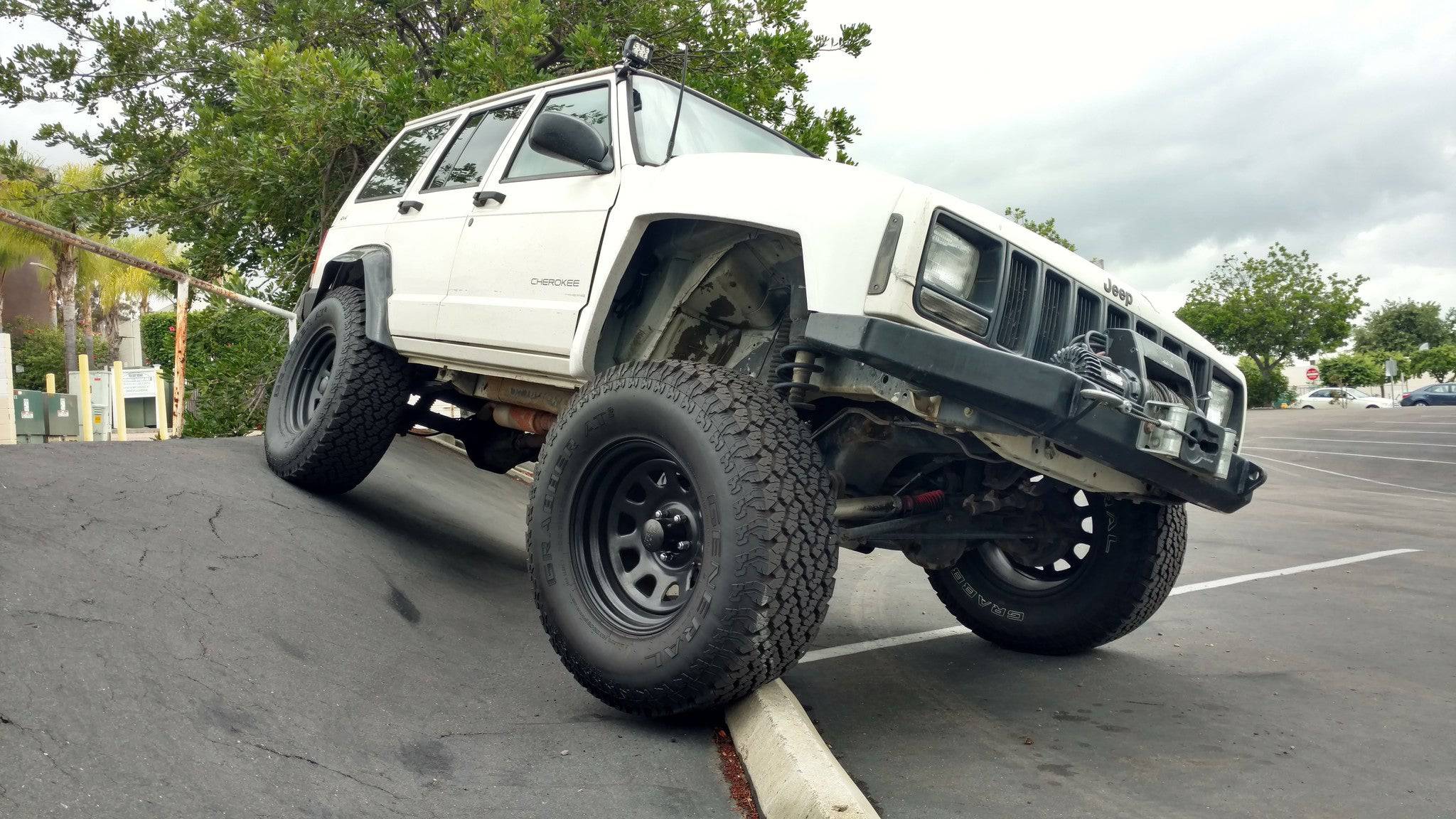84-01 Jeep Cherokee (XJ) 4" Flare Off Road Fiberglass Fenders
