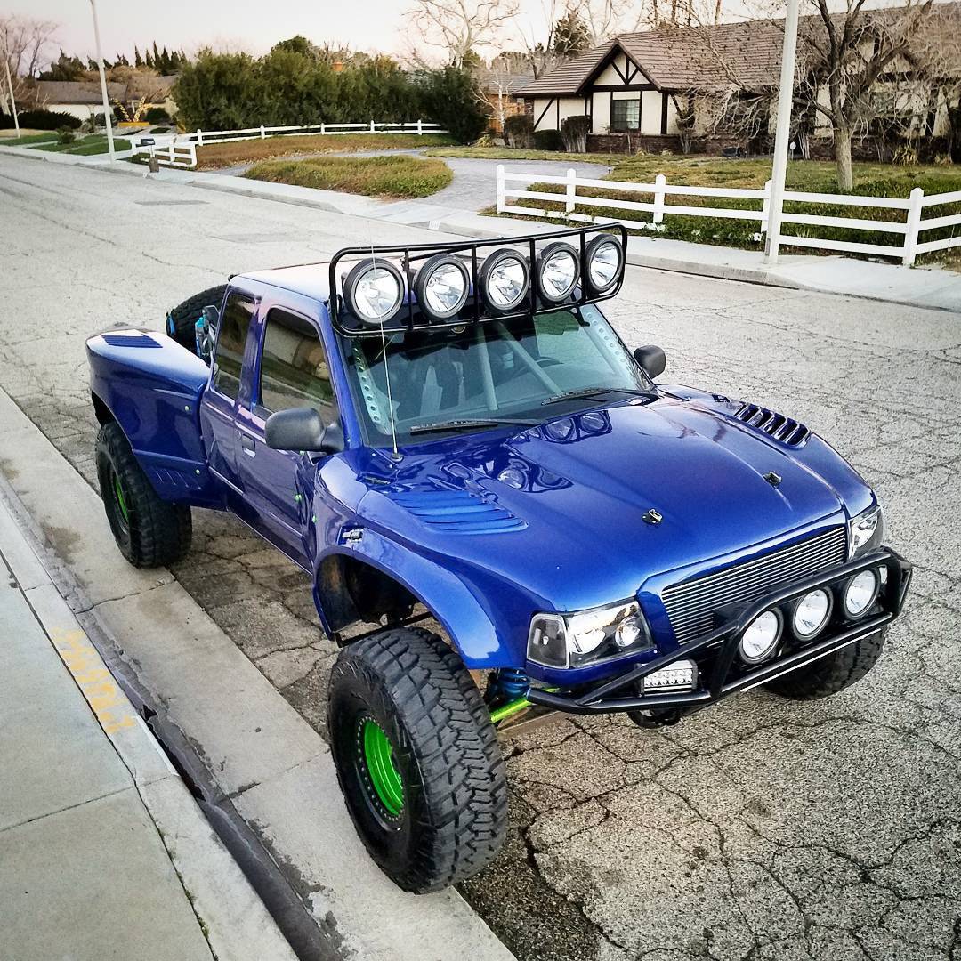 93+ Ford Ranger 10" Over TT Style Off Road Fiberglass One Piece With Door Extensions