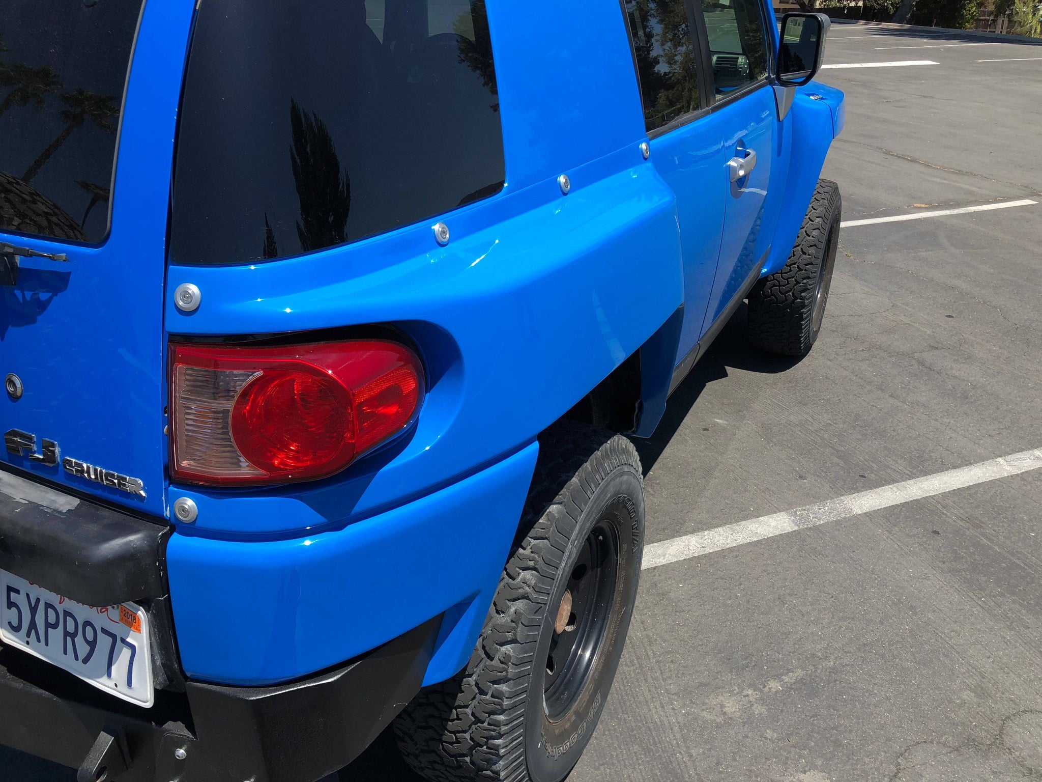 Fj Cruiser Fiberglass Rear Panels 4" flare