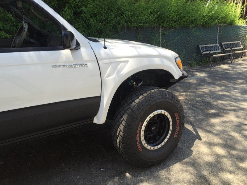 96-04 Toyota Tacoma 3" Bulge Off Road Fiberglass Fenders - McNeil Racing Inc