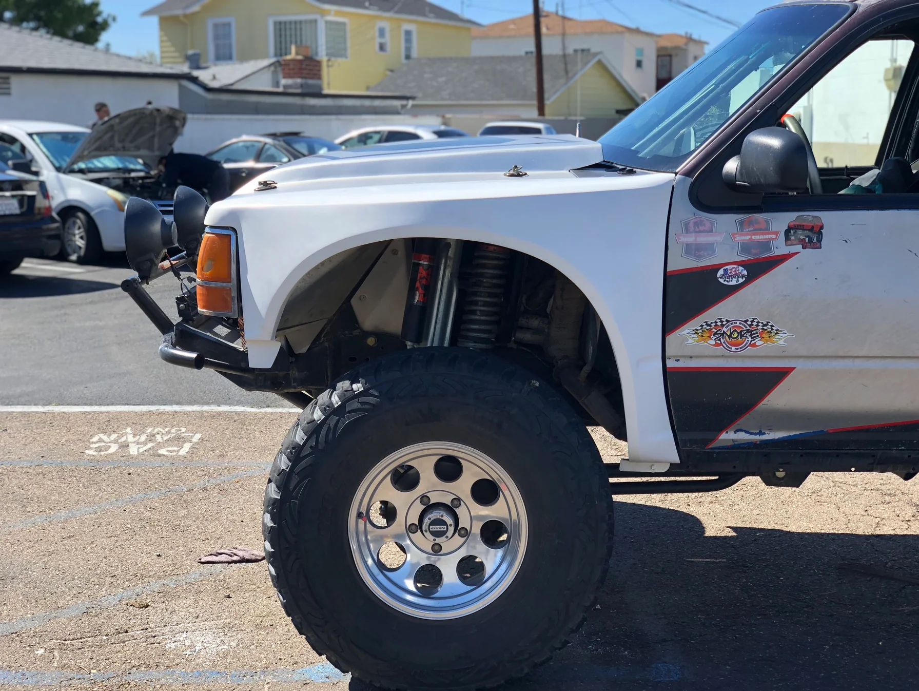 91-94 Ford Explorer 6" Bulge Off Road Fiberglass Fenders