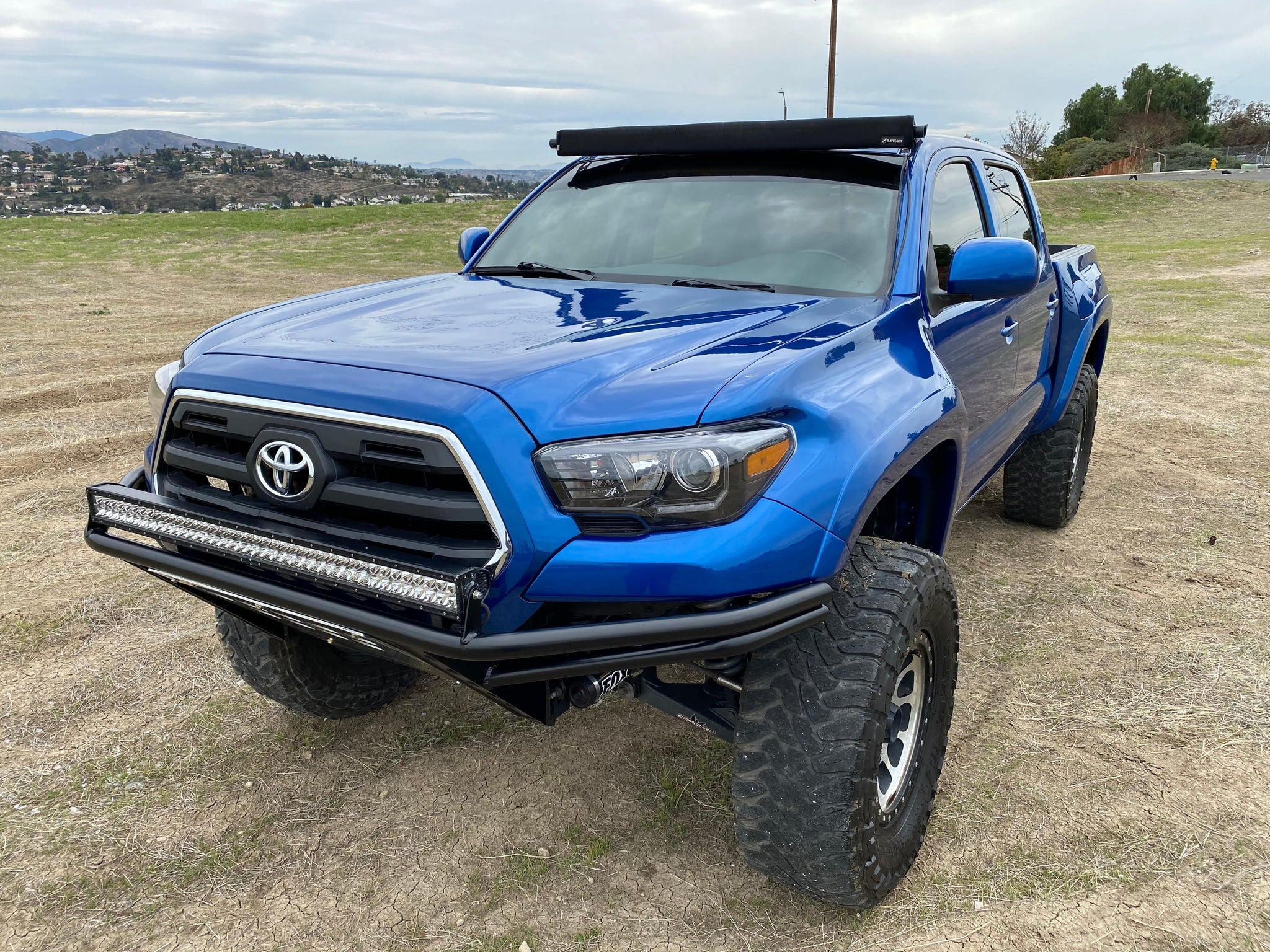 05-15 To 16 Toyota Tacoma Conversion Off Road Fiberglass Fenders and Hood